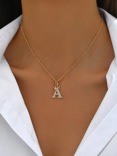 26 英文字母时尚皇冠吊坠项链水钻字母吊坠珠宝女士男士首字母名字项链