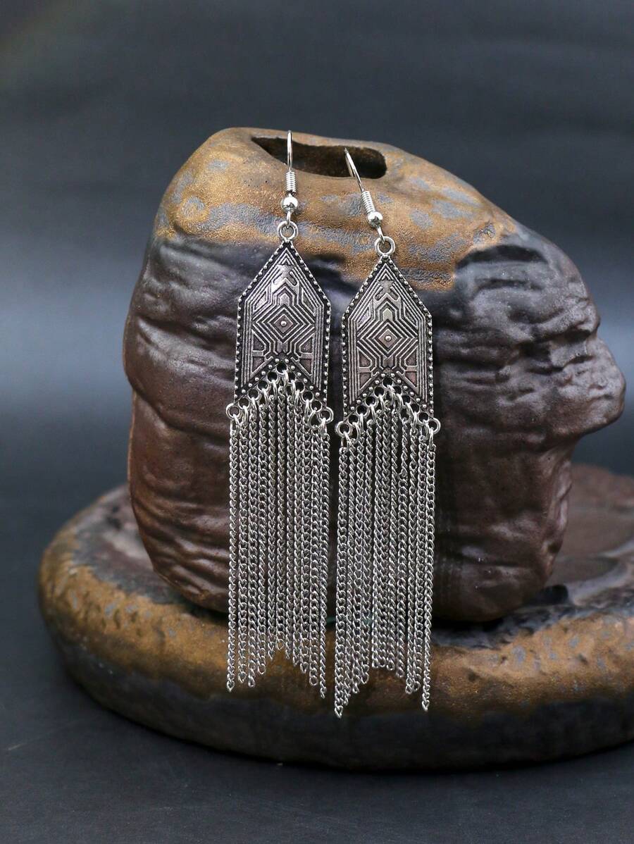 TopHanqi Metal Tassel Drop Earrings