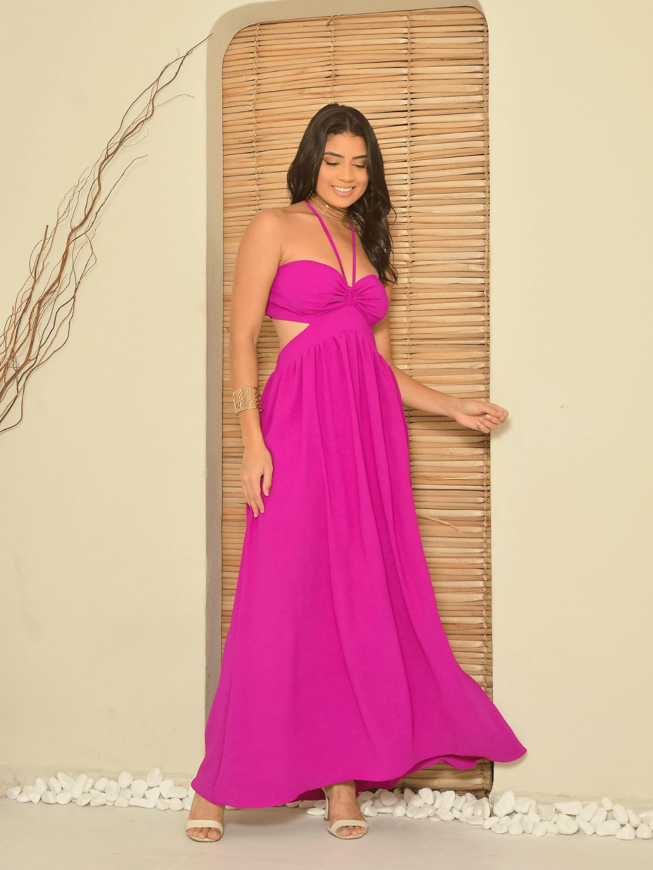 Vestido Longo Feminino Tomara-que-caia com detalhe de amarração no pescoço Maxy dress