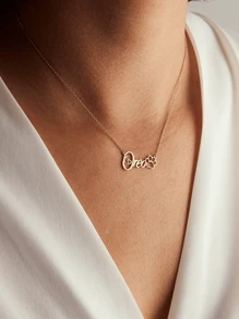 1 Stück individuell angefertigter Krallenhänger-Halskette für Frauen und Männer, modischer personalisierter Namensschild Katzen-Pfötchen-Choker aus Edelstahl in Goldfarbe, individuell gravierte Liebesbrief-Schmuckstücke, Hochzeitsfeier Accessoires, Jahrestags-Geschenke für den besten Freund
