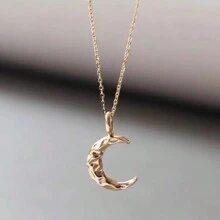 1pc S925 Silver Gold-Plated Wrinkle Moon Pendant Necklace For Women, Fashionable Minimalist Wavy Moon Pendant Choker, Great Gift For Girlfriend