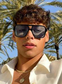 1 副男士亚克力双梁飞行员方形镜框时尚眼镜，适合日常出行和海滩度假，打造街头风造型，可搭配毛衣、夹克、卫衣、连帽衫、皮裤和工装裤，是夏季海滩度假、户外活动和旅行的理想之选。