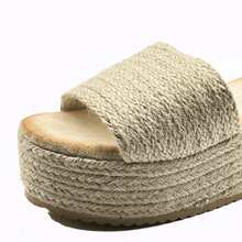 Women Wedges & Flatform - 米色 - 查看 5