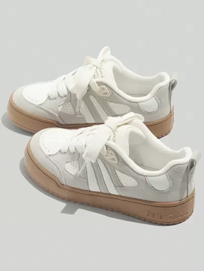  BEIER 女士拼接皮革休闲鞋橡胶底，春秋新款白色日常穿鞋，女式运动鞋