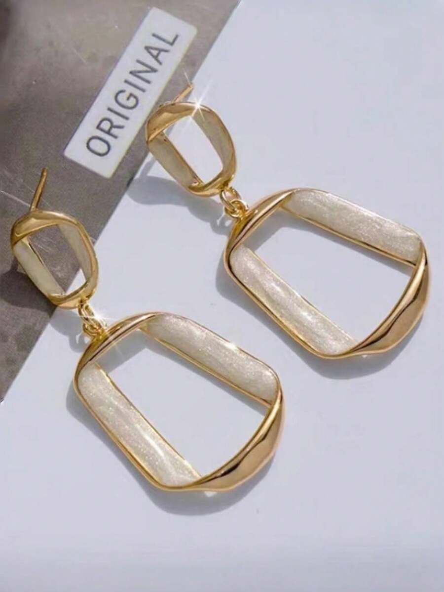 1 Pair Of Elegant Asymmetrical Geometric Square Earrings, Long And Flexible Pearlescent White Glazed Resin Inlaid Square Dangle Earrings, High-End Chic Earrings Suitable For Women Everyday Wear