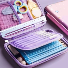 Un étui à crayons rose en EVA avec un motif de licorne en 3D stéréodimensionnel mignon, fournitures scolaires de dessin animé pour étudiant, boîte de rangement avec insert de stylo et sac en filet, grande capacité pour filles