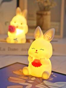 1 pieza Luz de noche con forma de lindo conejo que funciona con batería, luz de noche con forma de conejito linda con batería, luz de noche decorativa para habitación de niños, luz de noche con decoración de escritorio con forma de conejo, decoración del hogar, luz de noche para decorar la habitación, regalo para amigos, compañeros de clase, familia - Amarillo - Ver 7