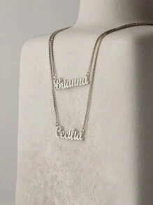 A Fashionable And Luxurious Custom Two Name Pendant Box Chain Double-Layer Necklace, Made Of Stainless Steel Material, Suitable For Couples, Families, And Friends. It Is A Classic And Elegant Necklace