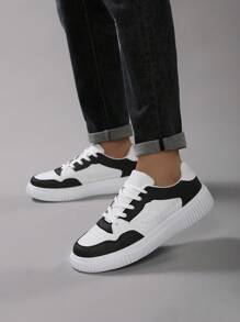 Scarpe da skate alla moda bianche con lacci tondi a punta bassa e traspirante per uomo, leggere e versatili, campus stile sneakers moda