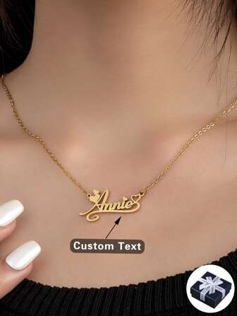 Anpassat personligt hjärtformat namnhalsband, bokstavskedja i rostfritt stål - perfekt för mors dag, alla hjärtans dag, födelsedag, årsdag, examen, jul, som en exklusiv present till dina nära och kära och mamma. Snyggt, höstmode, vintage, gamla pengar, avslappnat, sötnosar, kontrakterat, enkelt, anpassat, personligt, unikt. Idealiska presenter till hennes flickvän, mamma, familj, vänner, dotter. För årsdagar, för födelsedagar, för vardagskläder, för balen, för mors dag, för alla hjärtans dag, för examen, för bröllop, för fest, skolmaterial, tillbaka till skolan, skolpresent, för kontoret, för skolan, för klassrummet, för lärarpresenter, för universitetet, för kollega, för studentrum, för lärare, för pojkar och flickor, för tonåringar, högstadieelever, mellanstadieelever, gymnasieelever, högskoleelever, universitetsstudenter, förstaårsstudenter, andraårsstudenter, förstaårsstudenter, förstaårsstudenter, förstaårsstudenter, anpassade modehalsband med ord, glamourös look, nyårsglamour.