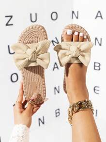 夏季女士时尚米色沙滩大码凉鞋，露趾，户外休闲度假风格，甜美可爱蝴蝶结装饰鞋 - 米色 - 查看 1