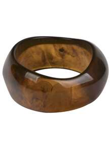 1pc Asymmetrical Wide Resin Bracelet For Women, Fashionable And Versatile