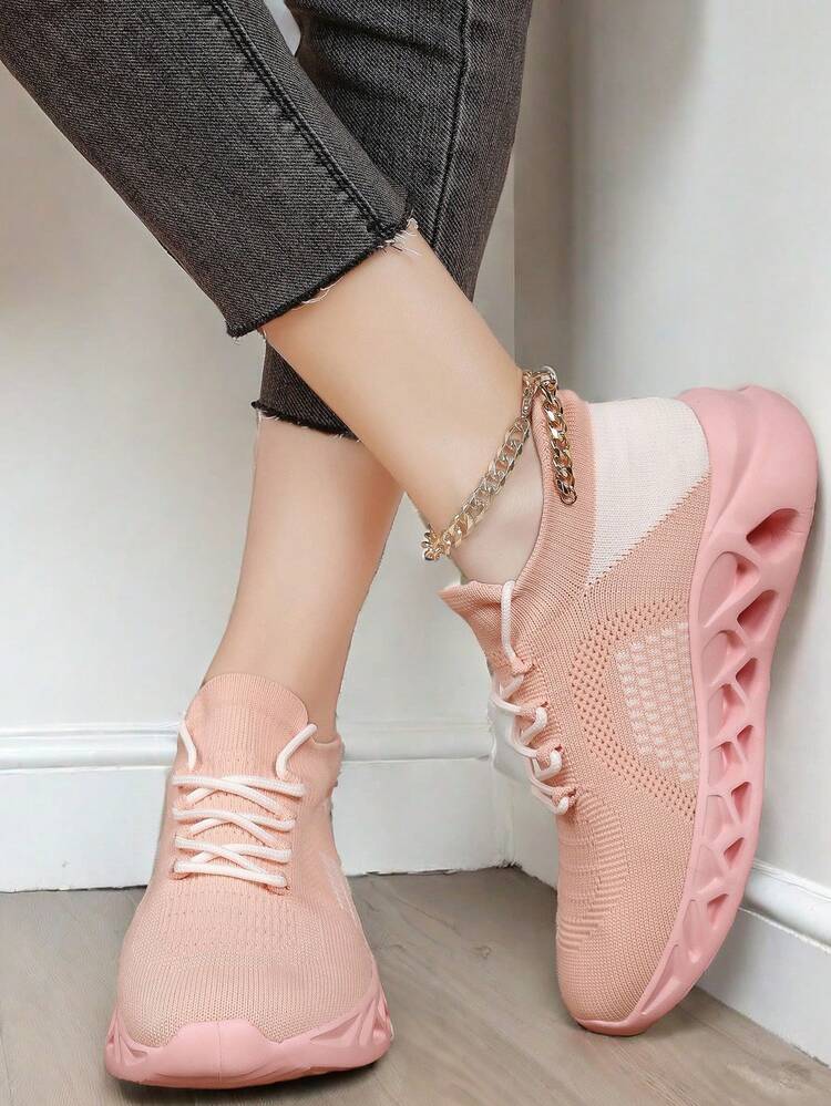 Zapatillas de running transpirables y antiodor para mujer, zapatos de entrenamiento con parte superior de malla para mayor comodidad y altura, resistentes al deslizamiento y a los choques, suaves y ligeras con malla flexible para caminar y hacer ejercicio, fácil de usar con diseño clásico y de moda que combina con todo - rosa - Ver 3