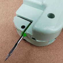 Tag Gun Clothes Price Label Tag Machine With 1000 Kimble Barbs 5 Steel Needles. - Green - View 7