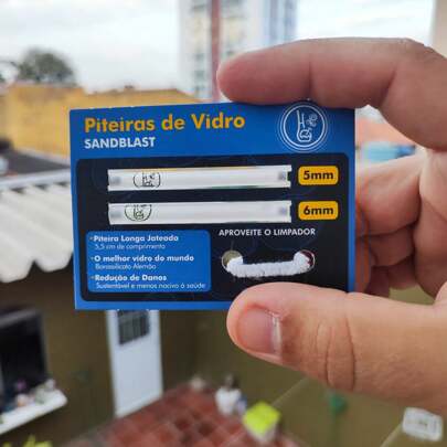 Pack 2 Piteiras de Vidro Hippie Bong Sandblast 6 e 5mm por 5,5cm com Limpador