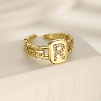 1枚时尚立方氧化锆镶嵌字母方形戒指，适合男士、女士和儿童佩戴，街头配饰，日常佩戴，精致珠宝（新旧版本随机发货）