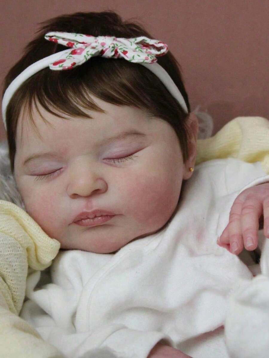 Realistic 20inch 50cm Soft Silicone Reborn Sleeping Doll With 3DPainting Skin And Visible Veins