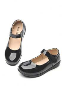 Sapatos Oxford de couro envernizado preto infantil para meninas