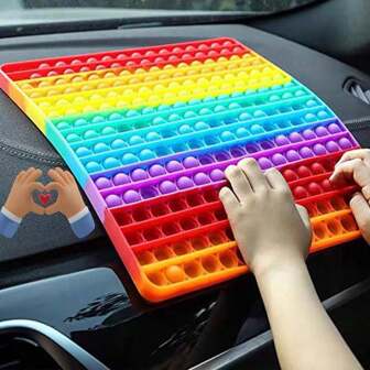 1 件畅销的坐立不安感官玩具 - 挤压球，多种形状可选，缓解压力的挤压玩具，数学数字板 - 用于缓解焦虑、压力、办公桌玩具，颜色随机分布