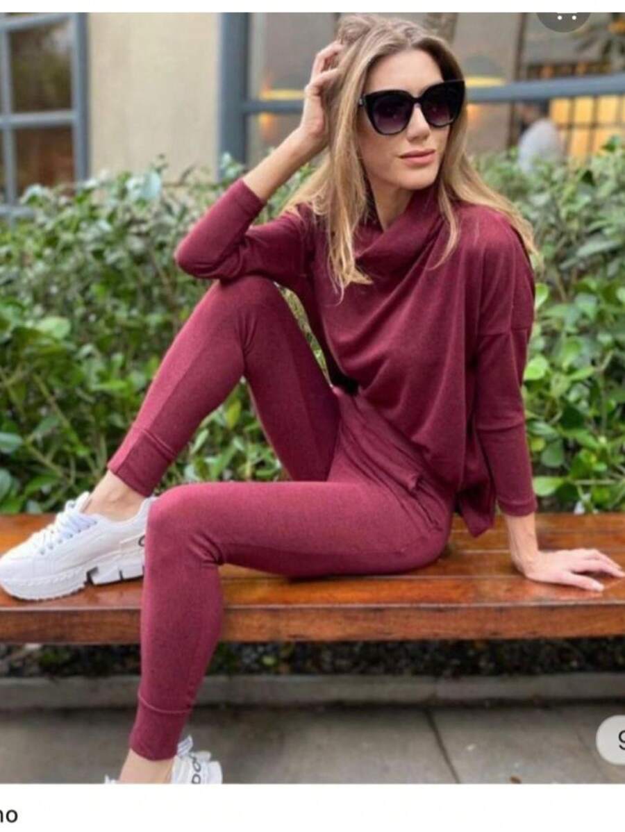 Women's Woolen Turtleneck/Pants And Blouse Set - 玫紅色 - 查看 1