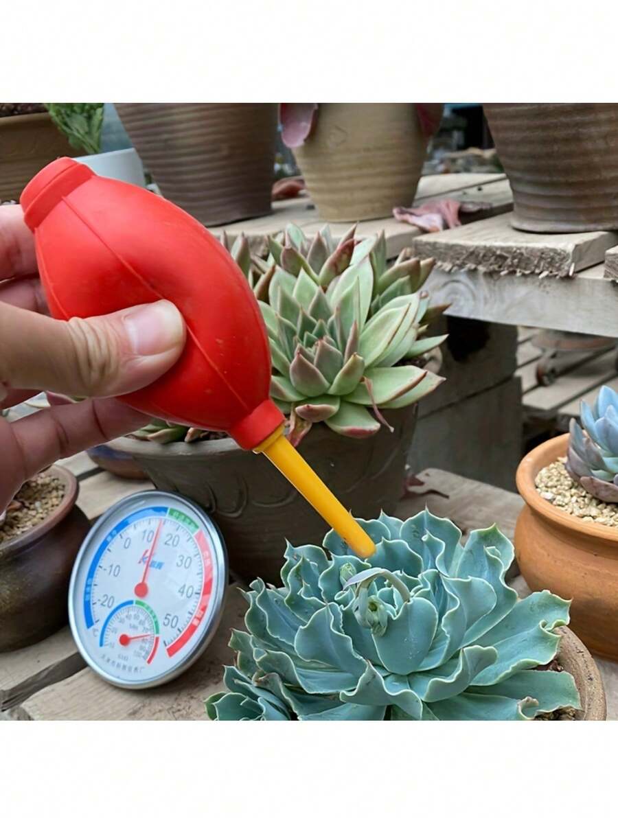 1 Máy bơm không khí cao su loại bỏ bụi màu ngẫu nhiên, thích hợp cho các loài xương rồng, bàn phím, máy ảnh DSLR, ống kính, đồng hồ, điện thoại, thiết bị điện tử nhạy cảm, máy tính, máy tính xách tay, PC, CPU, bo mạch chủ và màn hình - Nhiều màu - Xem 1