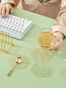 Tấm lót ly Acrylic hình tách trà lá vàng cùng tấm lót bàn bằng nhựa sáng tạo chống thấm nước tấm lót cách nhiệt quà tặng tốt nhất - Vàng - Xem 4