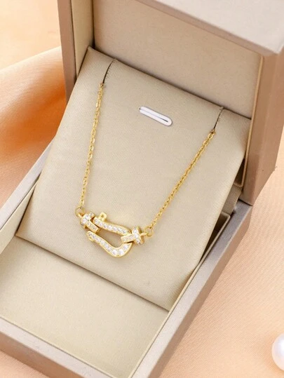 Collier délicat en acier de titane avec cubic zirconia, style minimaliste pour femmes