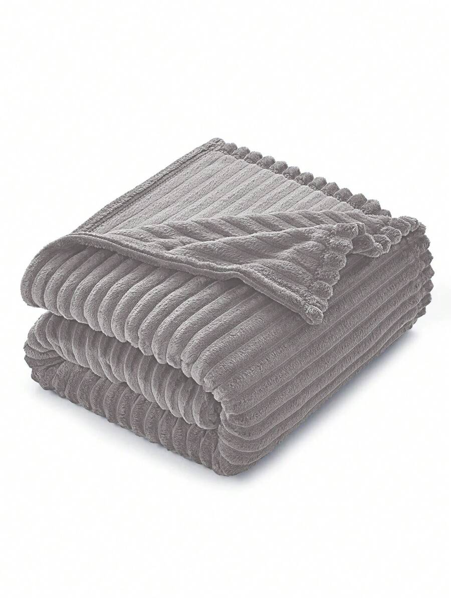 Cobijas Matrimonial Con Patrón De Rayas Cómodo y Suave, Frazada Matrimonial De Rayas Para Cama o Sofá, para Toda Estaciones, Disponible En Muchos Colores Diferentes (200*220 cm) - Gris - Ver 1
