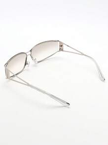 1 件 Y2K 未来主义银色环绕式时尚眼镜，适合返校装 - 水銀色 - 查看 3