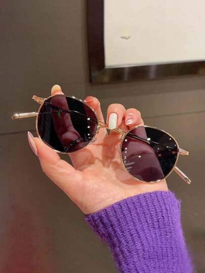 نظارة طبية أنيقة للنساء بإطار دائري معدني مناسبة للخارج والسفر والتصوير والأناقة اليومي، قطعة واحدة