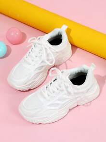 男士百搭白色透氣時尚復古高街上班通勤運動校鞋，帶有楔形跟和厚底，增高效果，適合日常穿著、度假和旅行，並具有減震功能 - 白色 - 查看 3