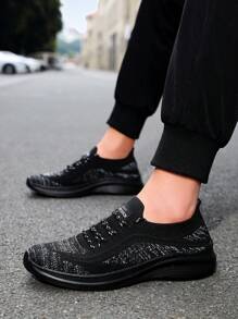 Women's Outdoor Sports Shoes, Mesh Shoes. Soft And Non-Slip Sole Design. Suitable For Those Who Want To Do Outdoor Activities