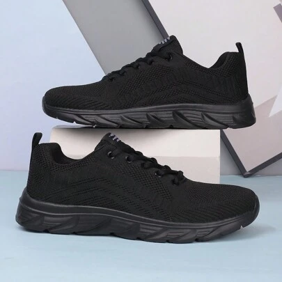 Men's New Comfortable Ultra-Light Breathable Athletic Shoes