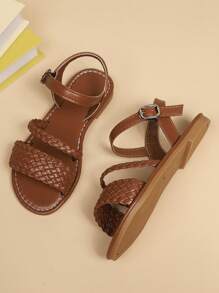 A Pair Of Children's Fashion Boho Style Flat Sandals Soft Soled Sports Fashion Buckle Sandals