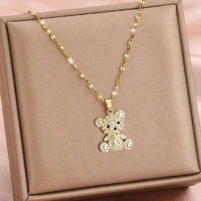 1 件 18K 镀金儿童可爱时尚微镶嵌锆石熊吊坠女孩夏季锁骨项链配不锈钢唇链适合街头派对夏季海滩度假户外珠宝儿童生日礼物和日常装饰