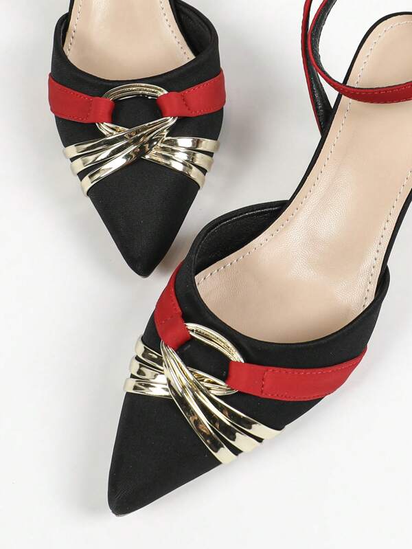 Décolleté con tacco in cristallo di moda, slip-on da donna, con decorazione in metallo della fascia, scarpe eleganti nere classiche da party