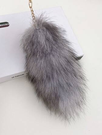 1pc Fashionable Plush Tail Keychain Charm, Car Key Ring Pendant Accessory Car Accessories Bag Charm Backpack For School Cute Goth Y2k Halloween Accessories Teachers Day Christmas Gift Ideas Bag Accessories Lanyards With Id Holder Car Accessories Bag Charms Car Friend Sister