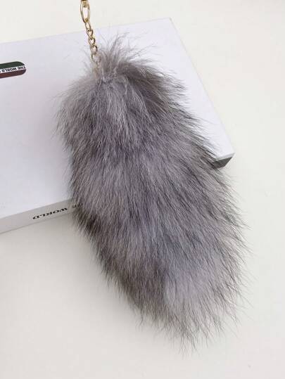 1pc Fashionable Plush Tail Keychain Charm, Car Key Ring Pendant Accessory Car Accessories Bag Charm Backpack For School Cute Goth Y2k Halloween Accessories Teachers Day Christmas Gift Ideas Bag Accessories Lanyards With Id Holder Car Accessories Bag Charms Car Friend Sister
