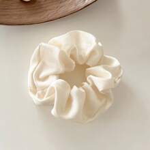 1/4pcs Vintage Silk Scrunchies, High-End Mulberry Silk Hair Ties, Women Hair Bands With Satin Finish,Hair Accessories,Scrunchy Hair Ties - Multicolor - View 9