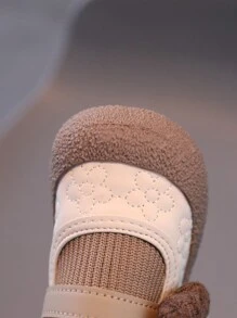 1 paire de chaussures plates de princesse pour bébé fille avec design floral en PU à scratch. Chaussures bébé mignonnes convenant au printemps, l'été, l'automne et l'hiver
