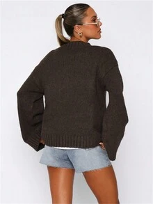 Women's Fashionable Long Sleeve Knitted Base Layer Sweater, Soft & Loose, Autumn/Winter New Arrival