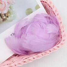100 Stücke Gänsefeder 4-7cm kleine schwebende Federn, rosa Schwanenfeder Plüsch für Handwerk, Hochzeit, Schmuck, Dekoration
