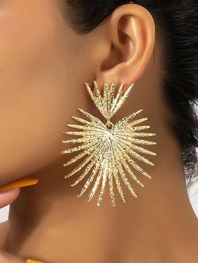 2pcs Exaggerated Retro Personalized Big Flower Drop Earrings, Women's Earrings, Women's Accessories, Gold Earrings Suitable For Women's Daily Wear, Wedding, Engagement, Holiday Gifts