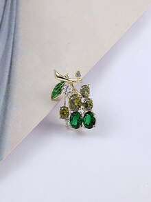 1pc Translucent Delicate Cute Grape Brooches For Cardigans, Anti-Exposure Safety Pins - Multicolor - View 7