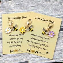 1 件有趣的“旅行蜜蜂”雏菊花迷你钥匙扣，附有励志卡片，是生日、秋季、返校的理想魅力礼物 - 多色 - 查看 4