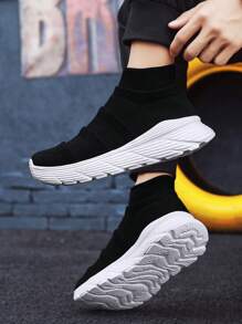 Men's Knitted Breathable Lightweight Slip-On Running Shoes, Comfortable And Versatile For Sports, Fitness, Running, Jogging And Walking - Black and White - View 3