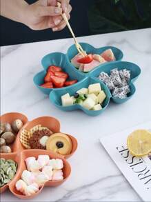 1pc Appetizer Serving Platter, Unbreakable Chip & Dip Serving Divided Plates, 4-Compartment Heart-Shaped Serving Dish Tray For Nuts, Candy, Dried Fruit, Salads, Snack Christmas Gift