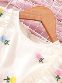 年轻女孩夏季新款刺绣网眼无袖连衣裙