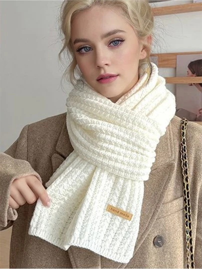 1pc Knitted Scarf, Unisex Thick Warm Casual Shawl, Fashionable High-End Feel For Autumn/Winter, Random Logo,Beach,Holiday