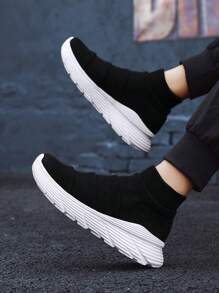 Men's Knitted Breathable Lightweight Slip-On Running Shoes, Comfortable And Versatile For Sports, Fitness, Running, Jogging And Walking - Black and White - View 7